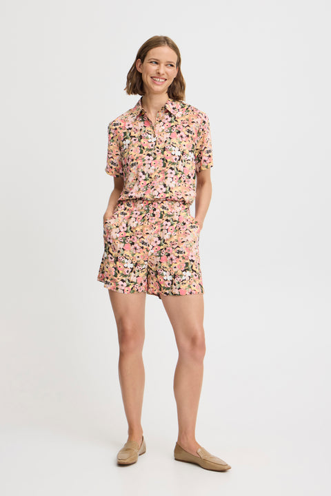 Joella Short