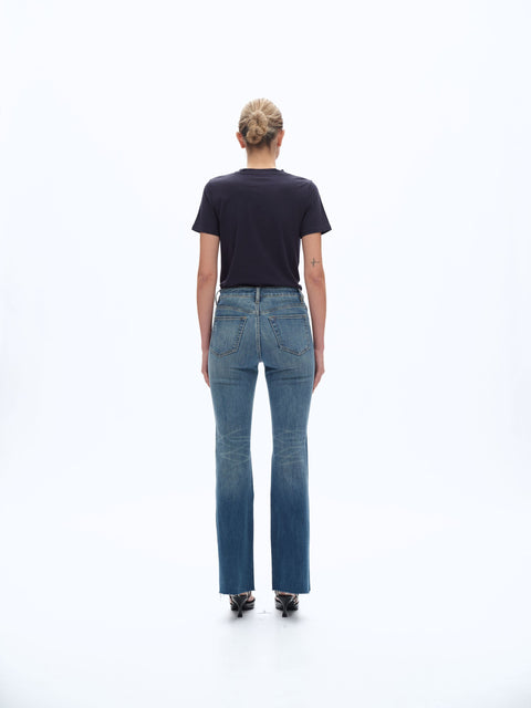 Mid-Rise Flare Jean