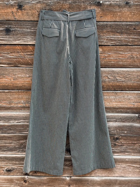 Valerie Pant