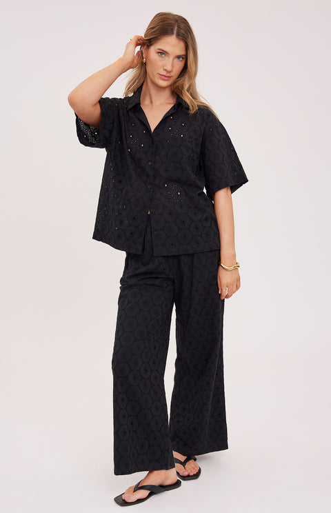 Lousia Eyelet Short Sleeve