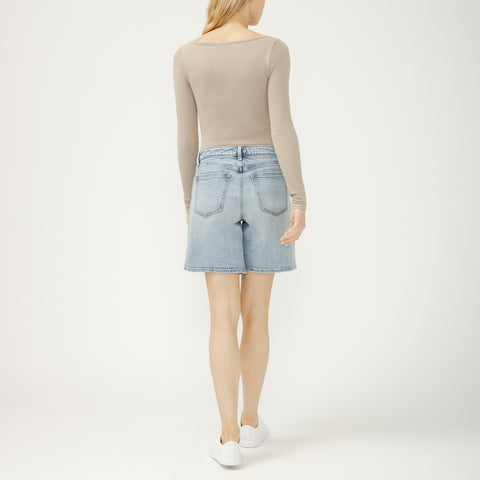Loose & Low Short
