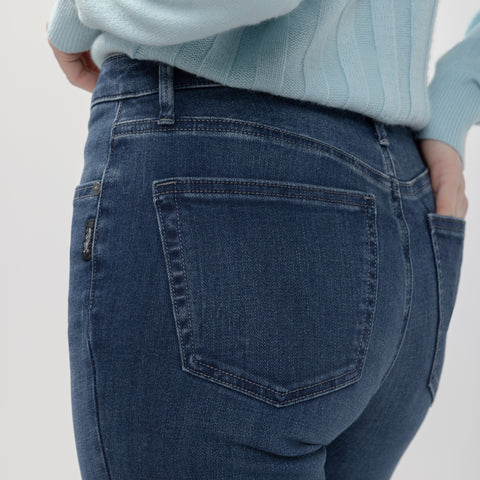 Isbister Classic Straight Leg